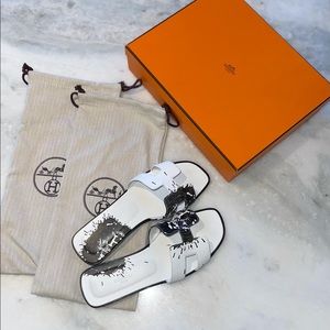 Hermès Oran sandal
